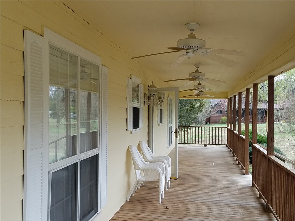 212 CR 1080, Eureka Springs, AR 72631