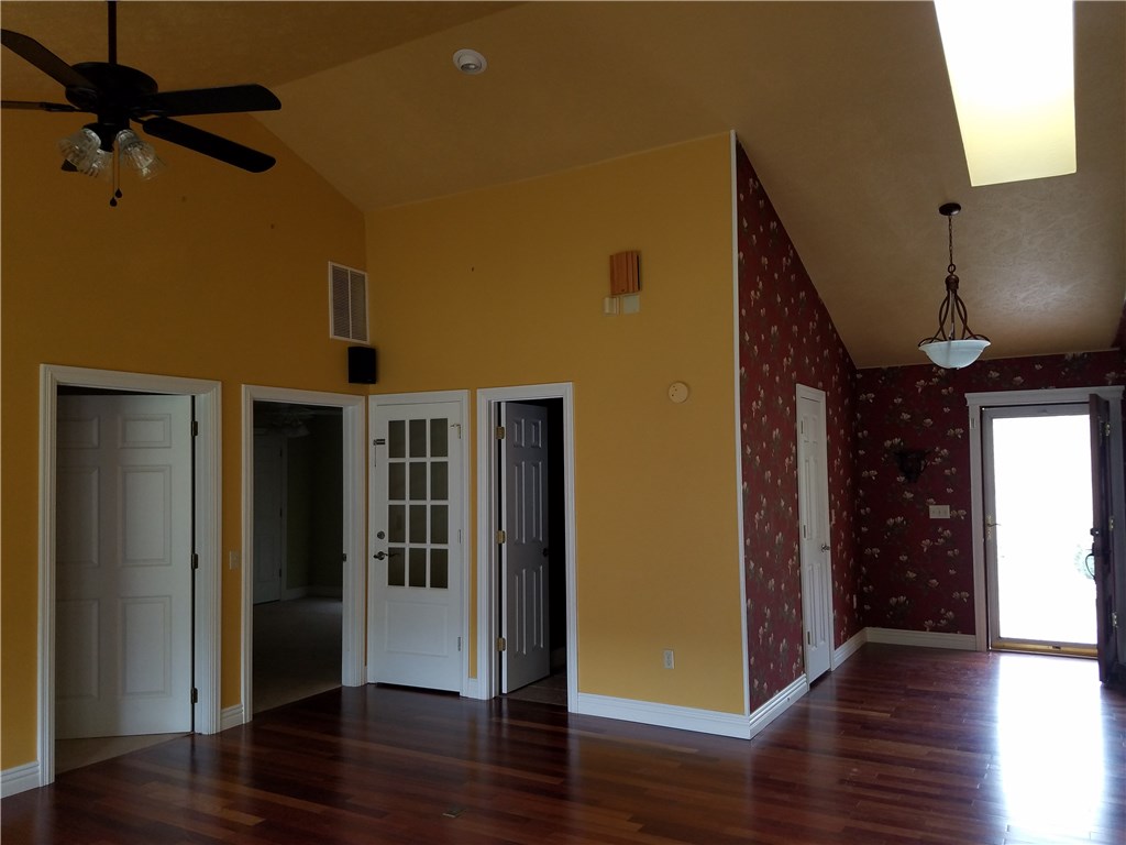 212 CR 1080, Eureka Springs, AR 72631