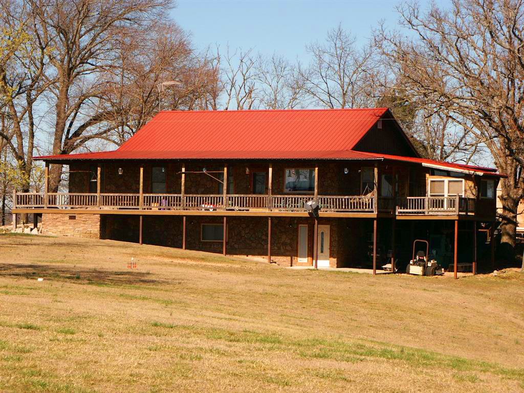 423 County Road 136, Eureka Springs, AR 72631