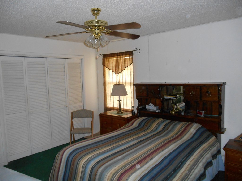 114 SheltonDR, Eureka Springs, AR 72632