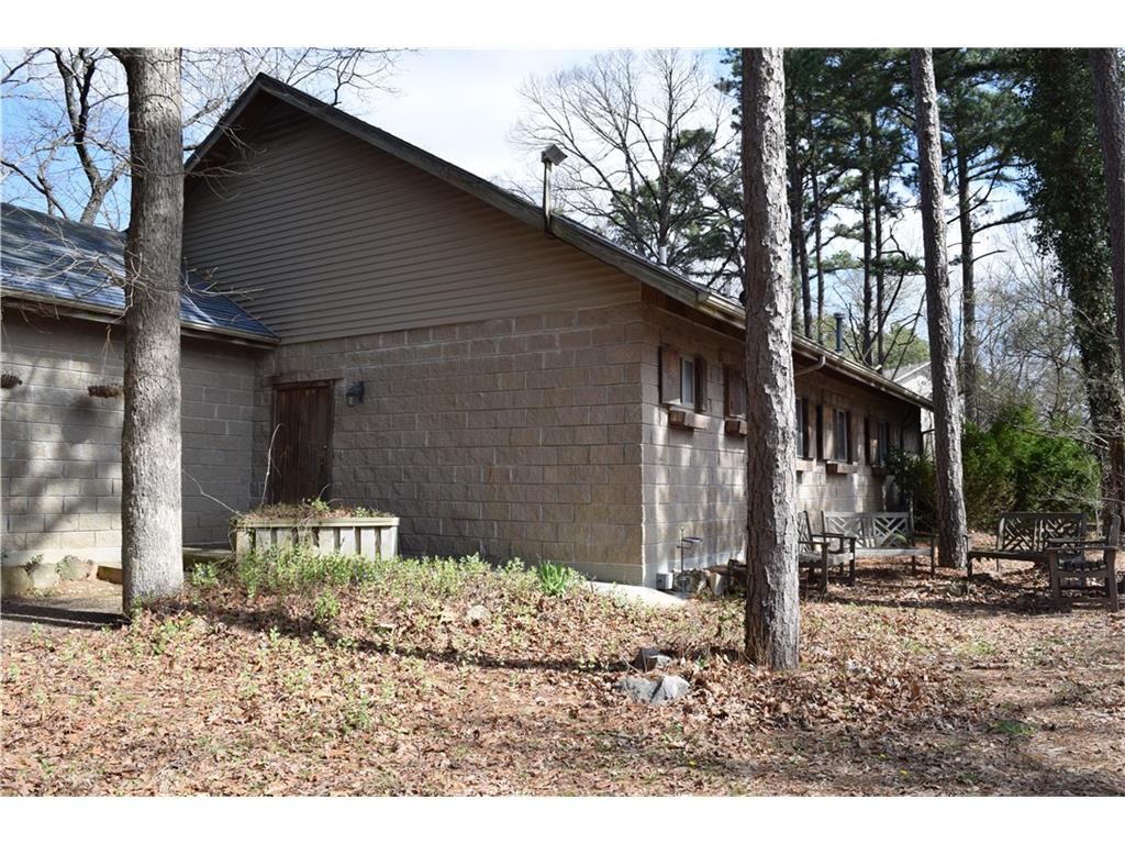 190 Huntsville Rd, Eureka Springs, AR 72632