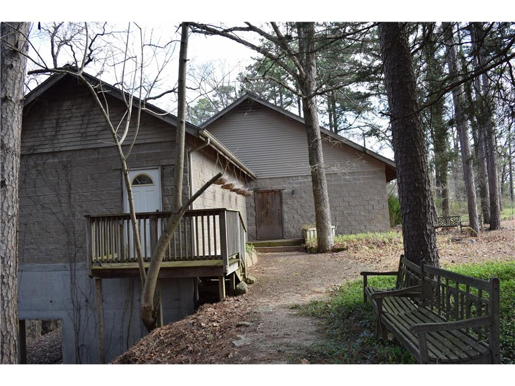 190 Huntsville Rd, Eureka Springs, AR 72632