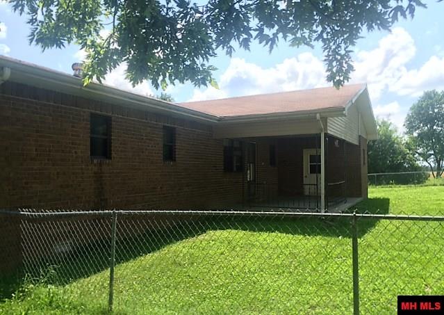 228 HOUSER, Gassville, AR 72635