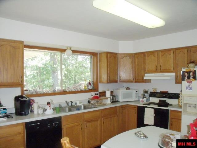 55 BEEMAN ROAD, Lakeview, AR 72642