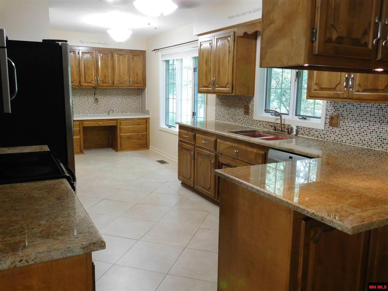 57 LAKEVIEW DRIVE, Lakeview, AR 72642