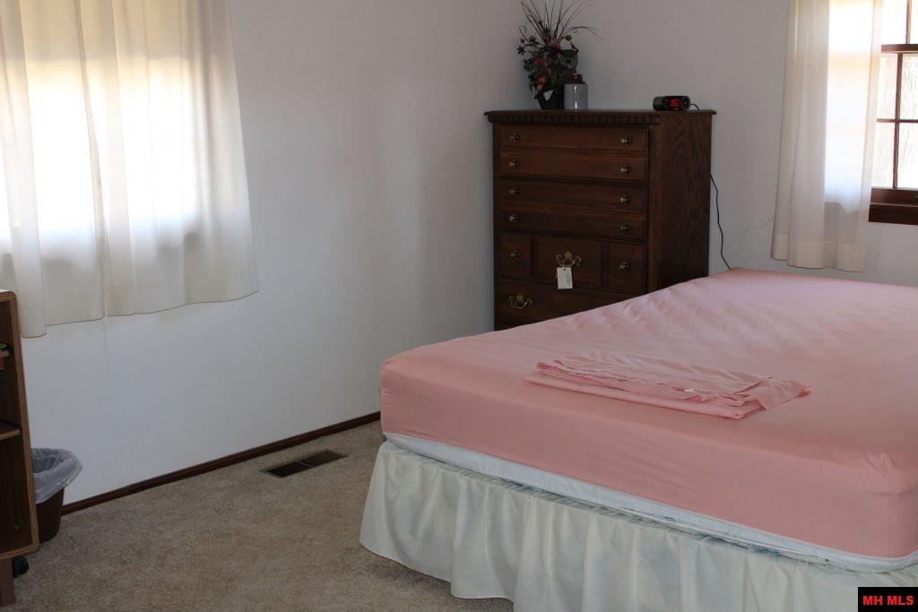 36 HELTON ROAD, Lakeview, AR 72642