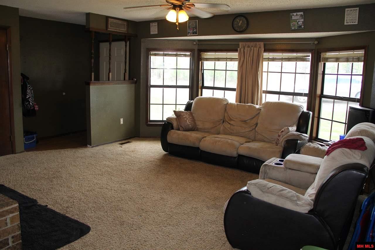 79 FLOYD STREET, Mountain Home, AR 72653