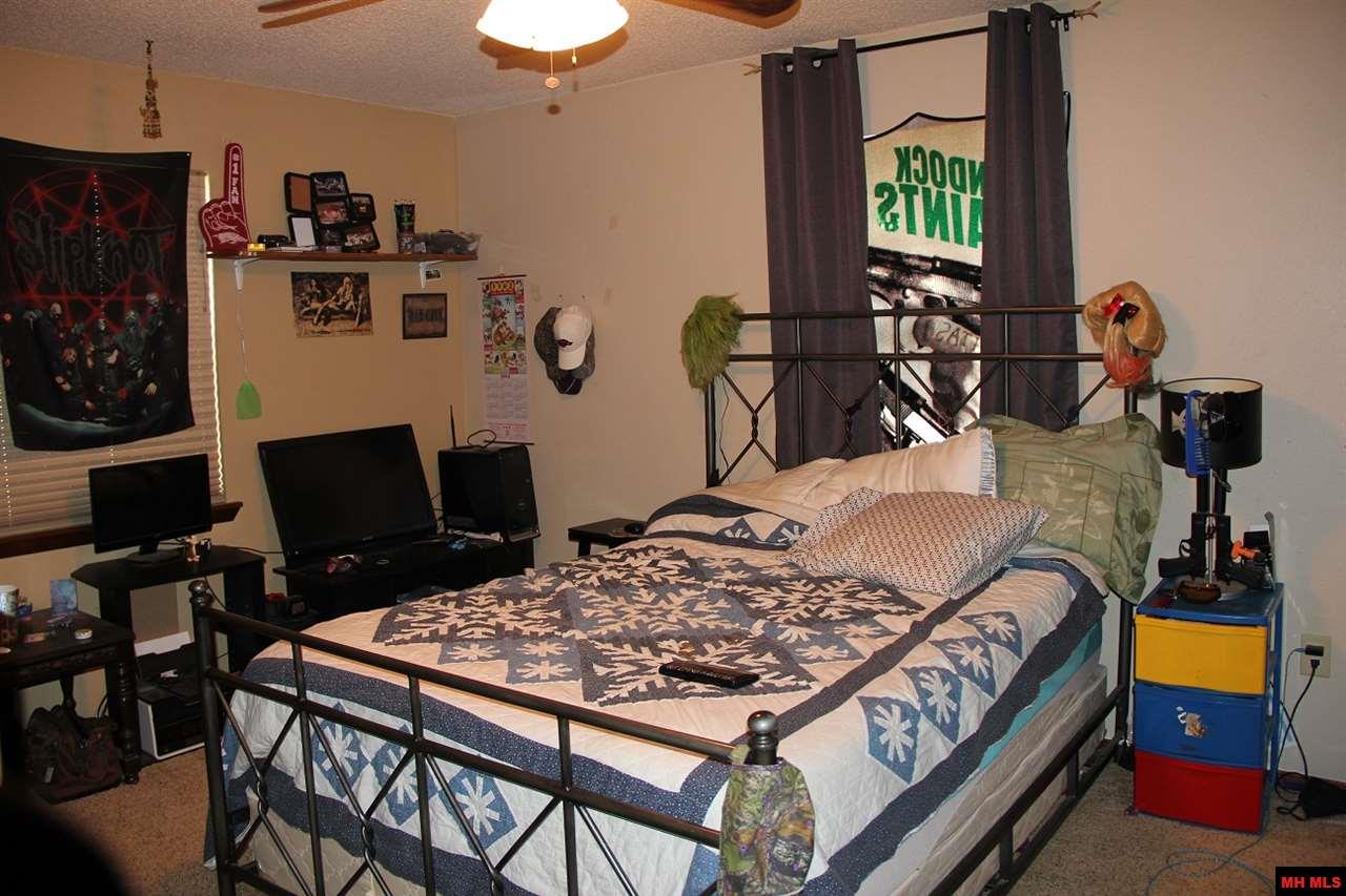 79 FLOYD STREET, Mountain Home, AR 72653