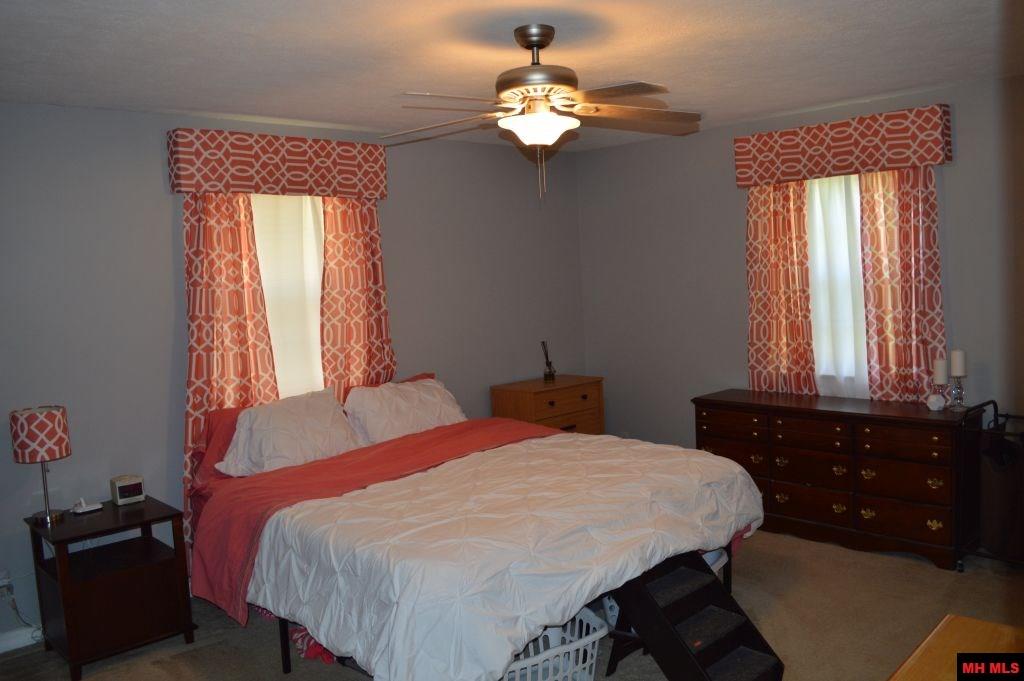 760 WESTERN HILLS LOOP, Mountain Home, AR 72653