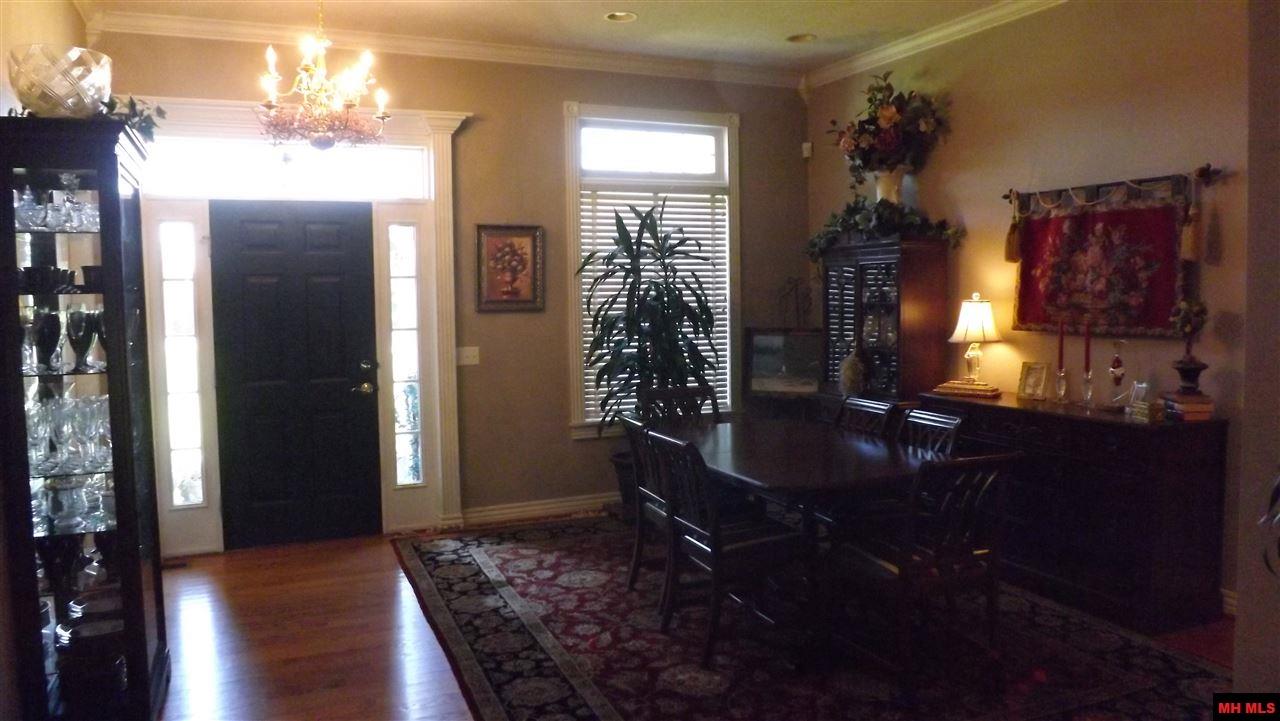 1087 CR 15, Mountain Home, AR 72653