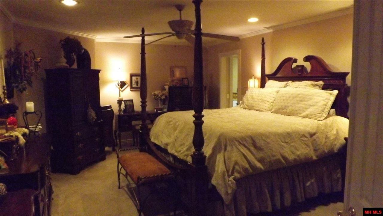 1087 CR 15, Mountain Home, AR 72653