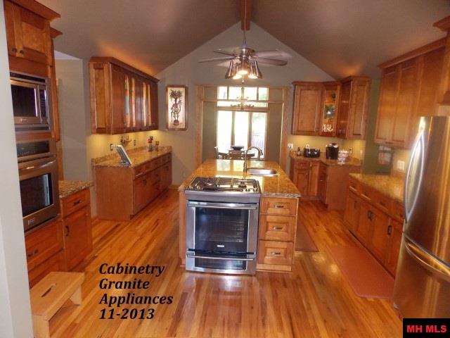 304 NORTHPOINTE DRIVE, Mountain Home, AR 72653
