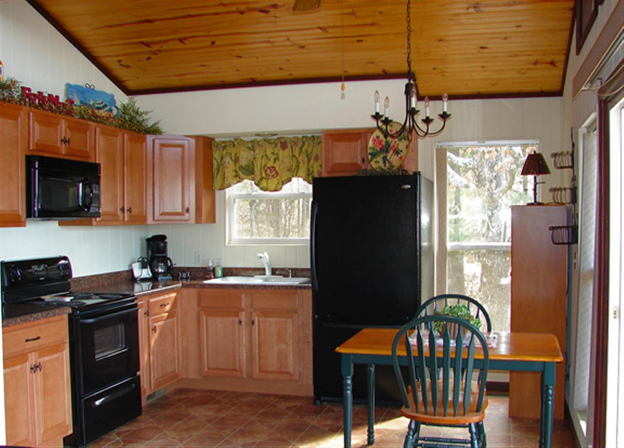 1443Dry Run Road, Oakland, AR 72661