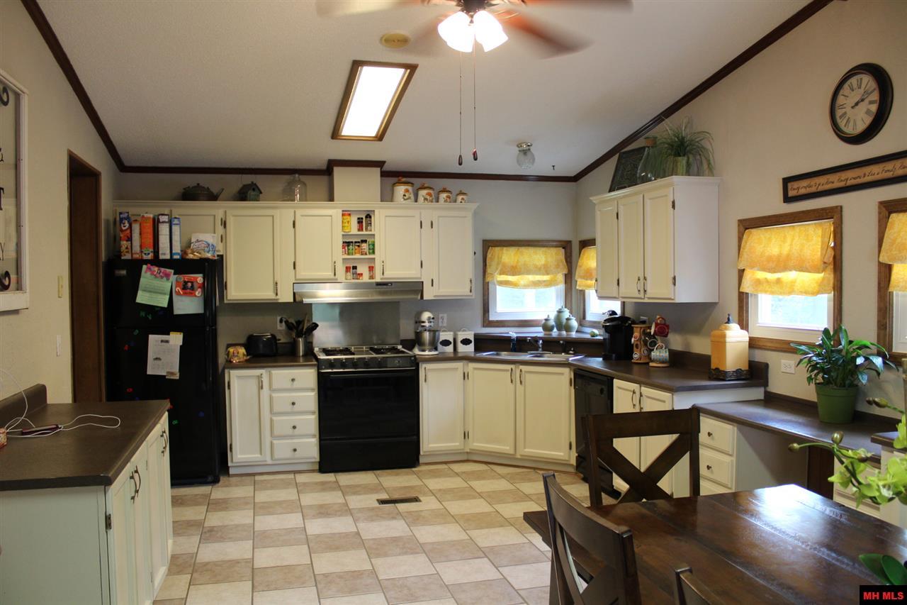 272 MC 6024, Yellville, AR 72687