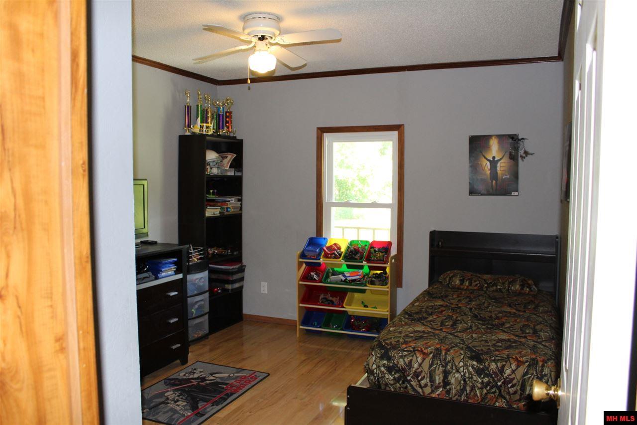 272 MC 6024, Yellville, AR 72687