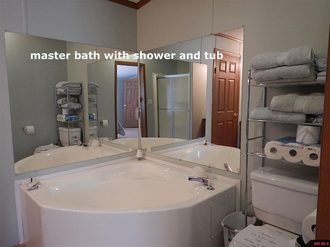 1240Thousand Oaks Drive, Yellville, AR 72687