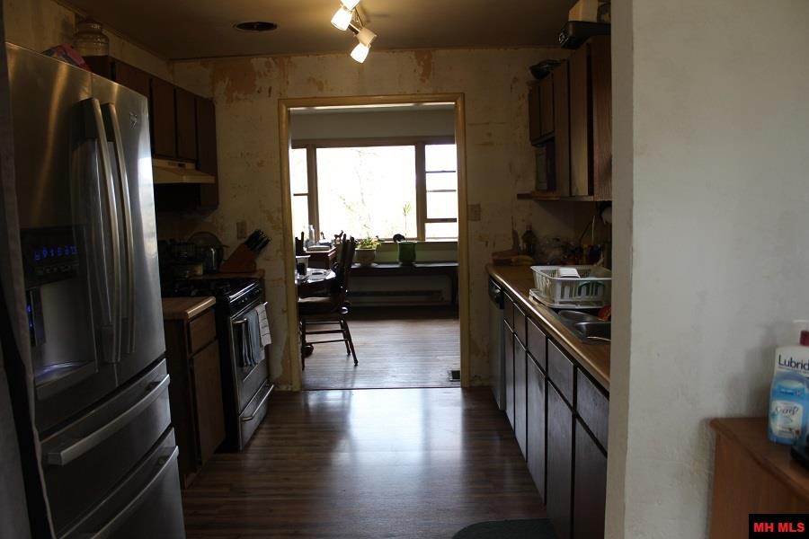 2765 HWY 14 SOUTH, Yellville, AR 72687