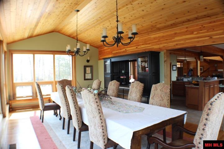 668 KINGDOM LANE, Yellville, AR 72687