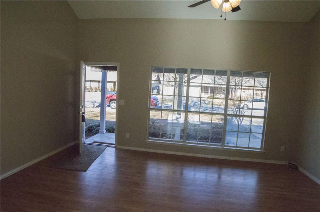 865 LorenaLN, Fayetteville, AR 72701