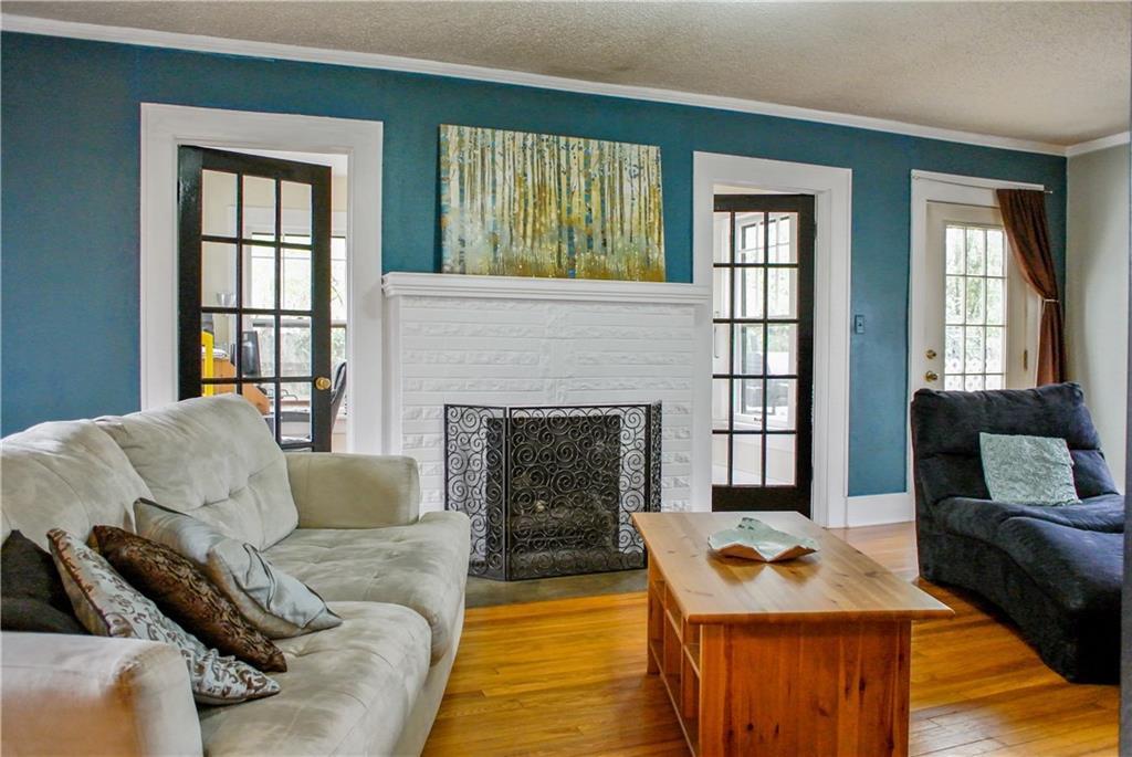 409W IlaST, Fayetteville, AR 72701