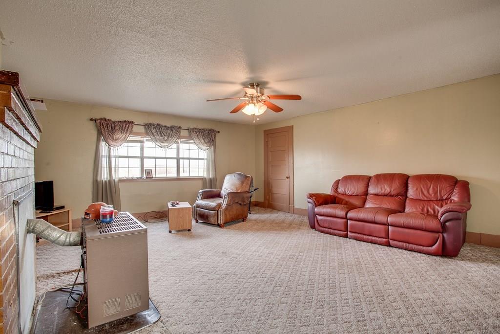 3641W Kessler MountainRD, Fayetteville, AR 72701