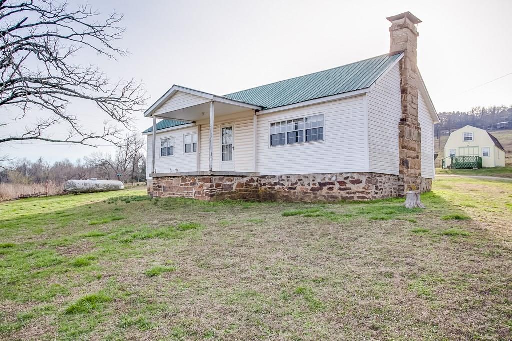 3641W Kessler MountainRD, Fayetteville, AR 72701