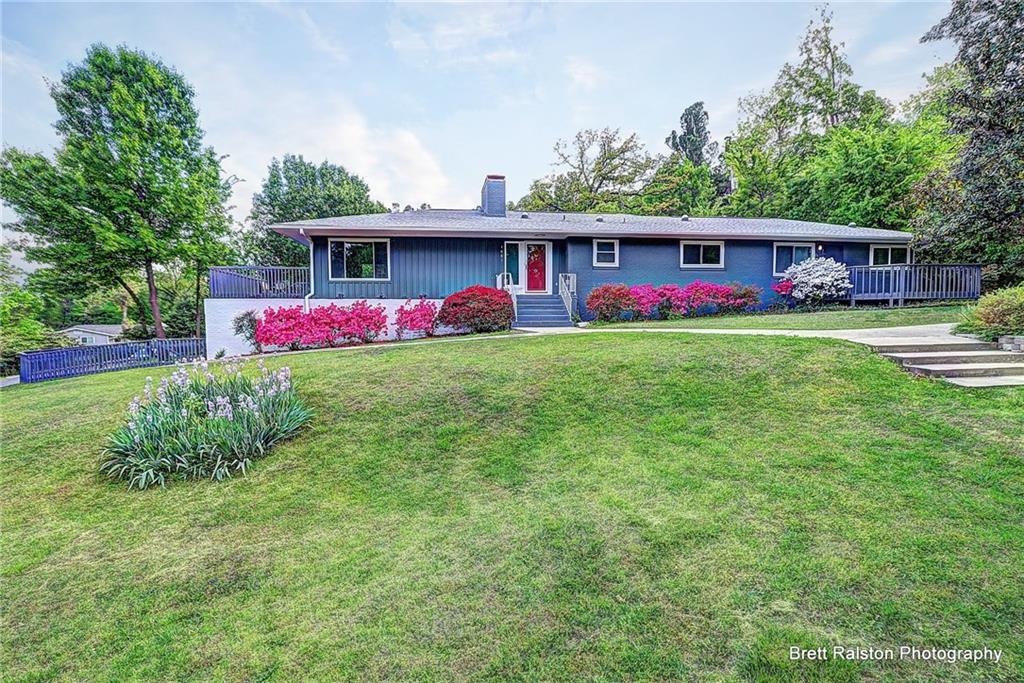 1661W HotzDR, Fayetteville, AR 72701