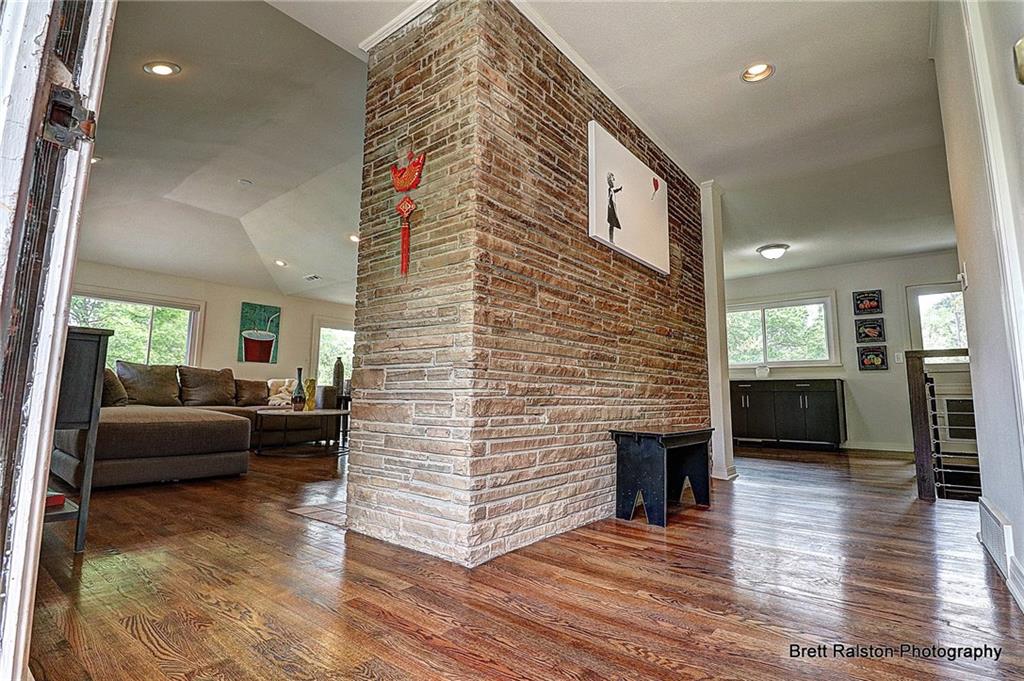 1661W HotzDR, Fayetteville, AR 72701