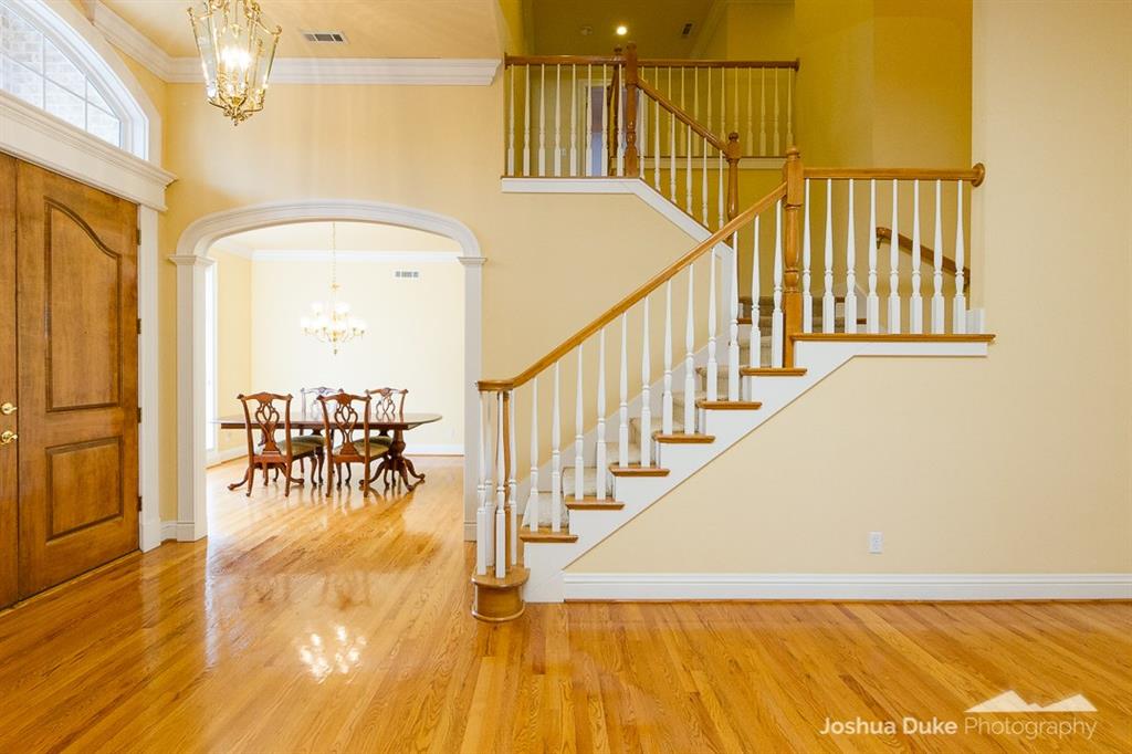 1185N AmberwoodLN, Fayetteville, AR 72701
