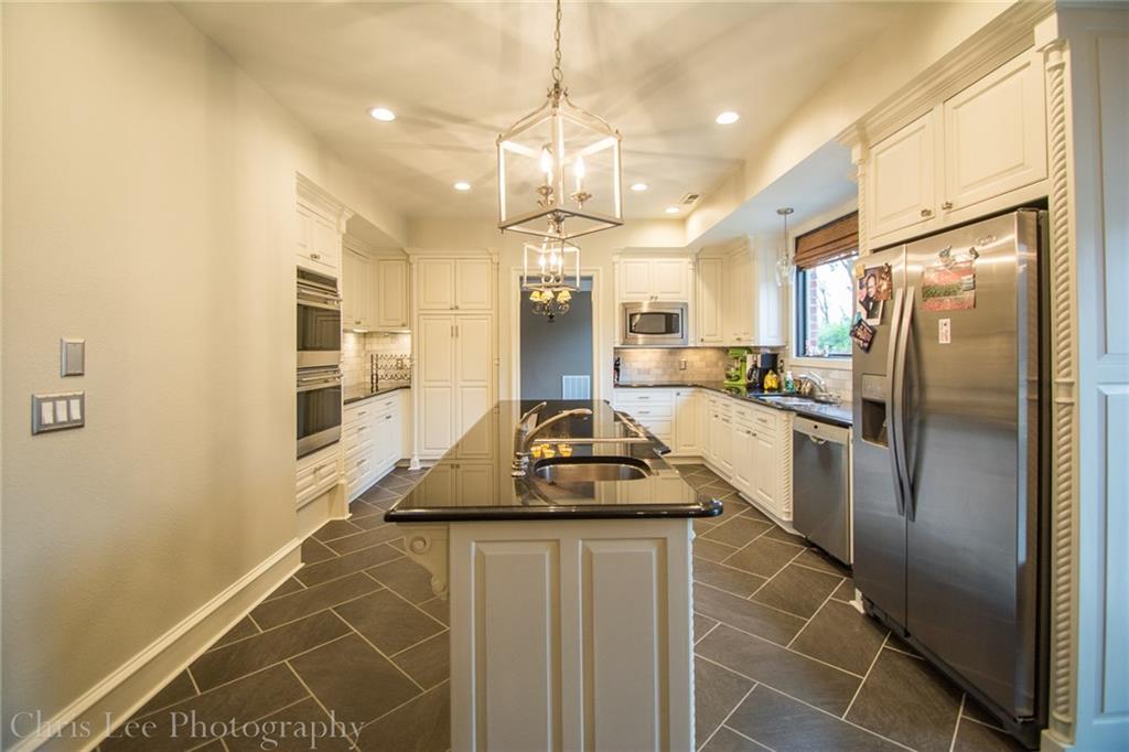 1117N SummersbyDR, Fayetteville, AR 72701