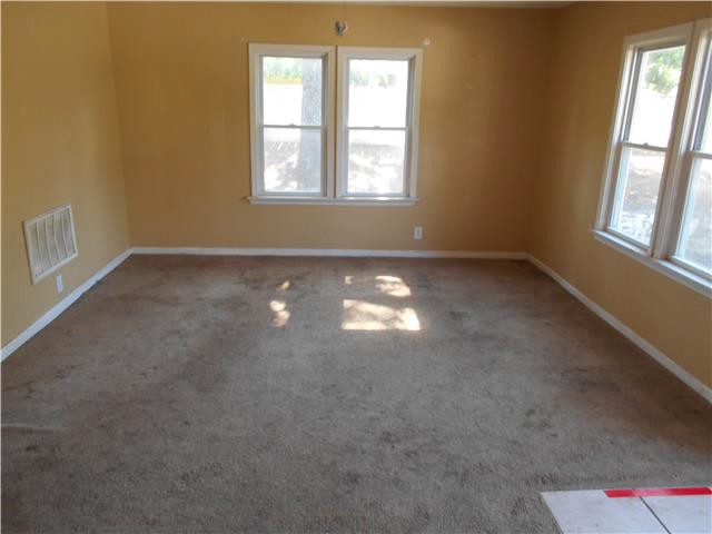 832 W Walker StFayetteville, AR, 72701Washington County