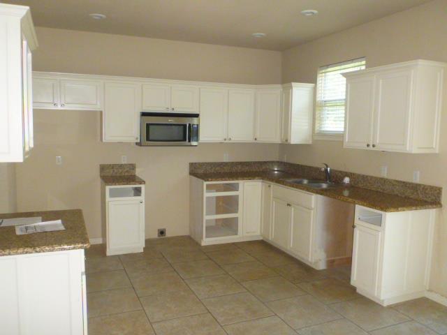 237 S Tamarind CvFayetteville, AR, 72701Washington County