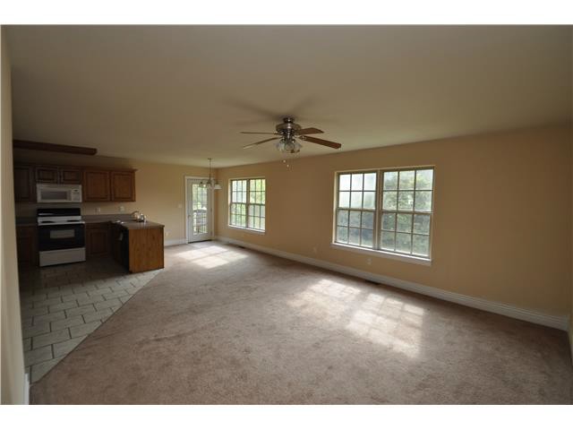 18877 Shoreline WayFayetteville, AR, 72703Washington County
