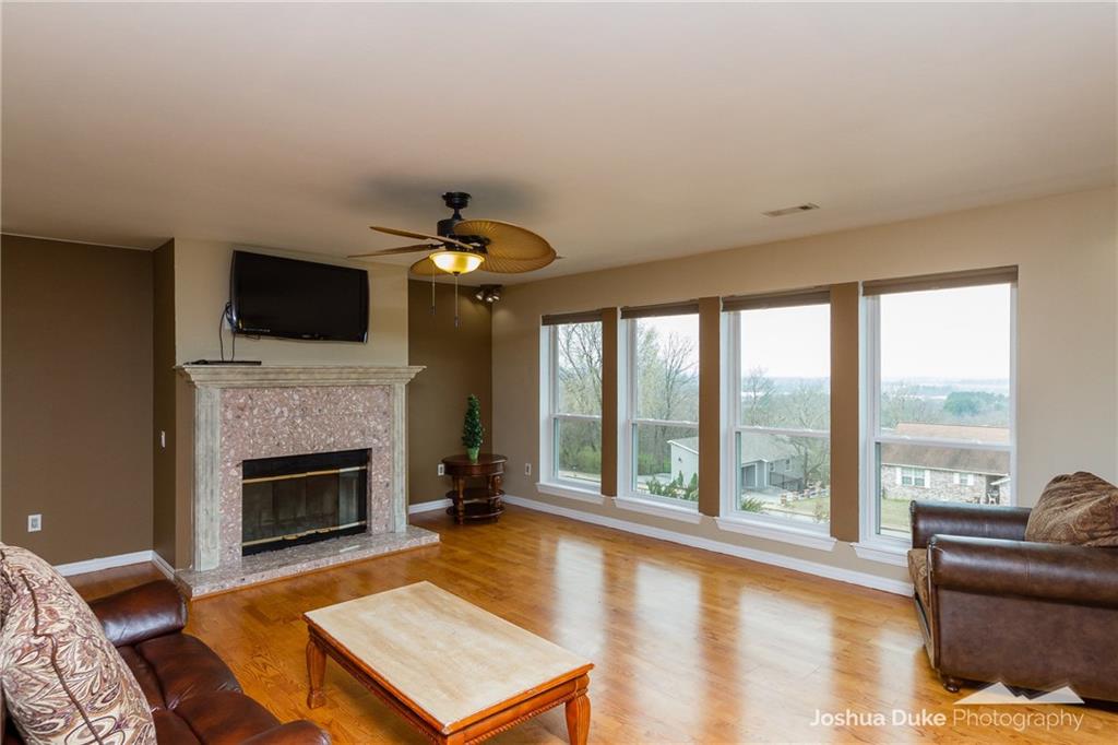 2580 KarynAVE, Fayetteville, AR 72703