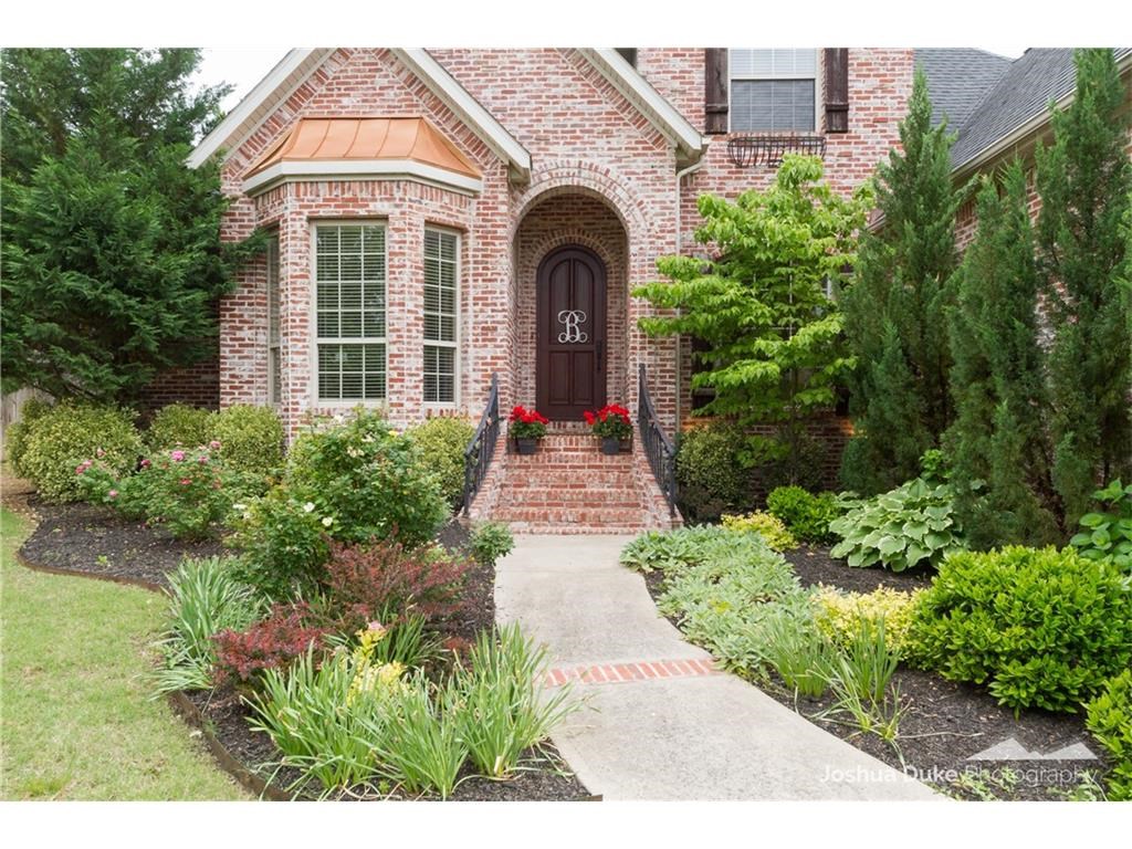 2374 Covington ParkBLVD, Fayetteville, AR 72703