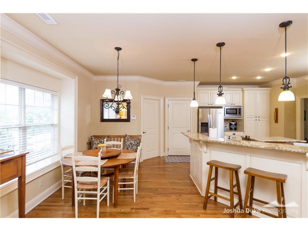 2374 Covington ParkBLVD, Fayetteville, AR 72703