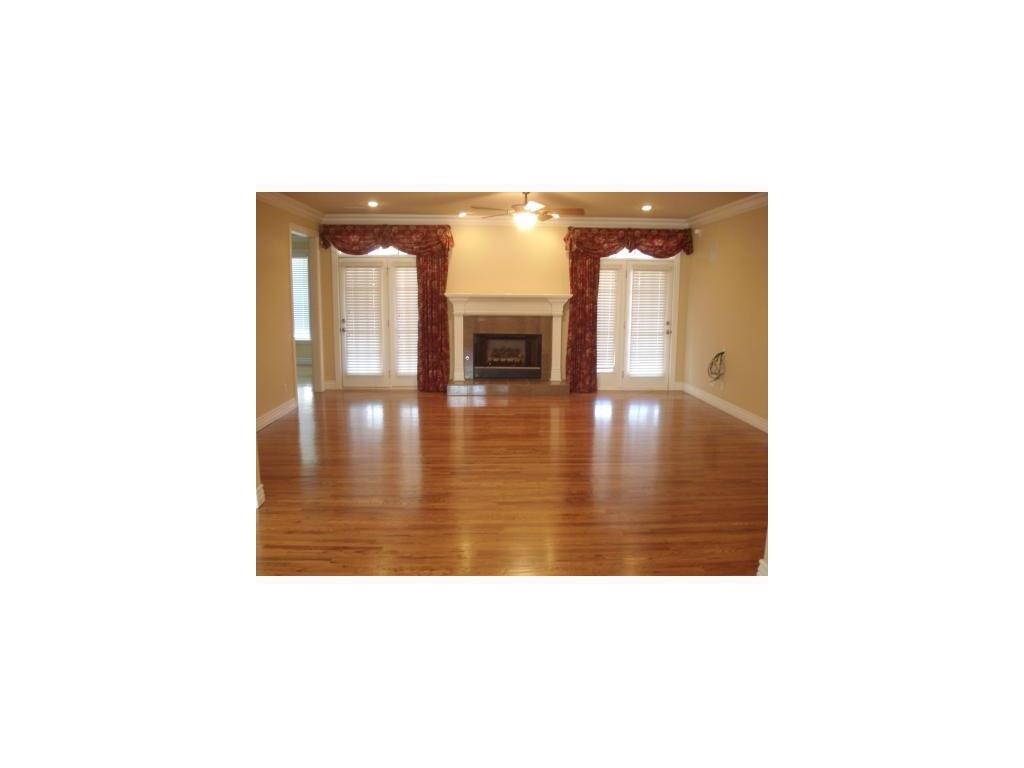 2457 Covington ParkBLVD, Fayetteville, AR 72703