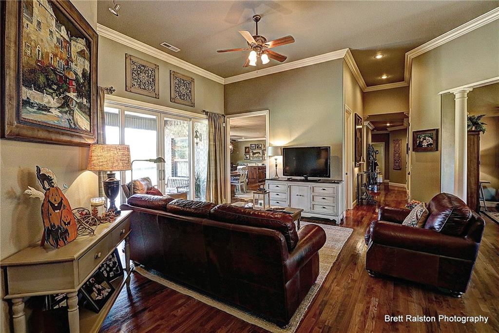 255 NapaDR, Fayetteville, AR 72703