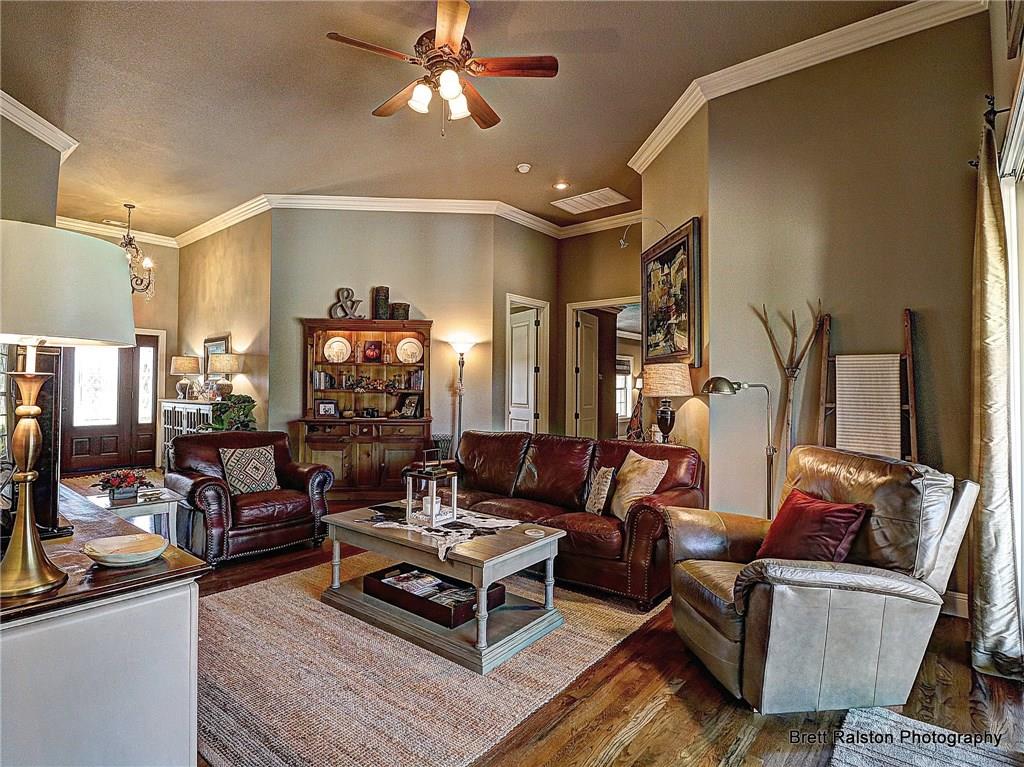 255 NapaDR, Fayetteville, AR 72703