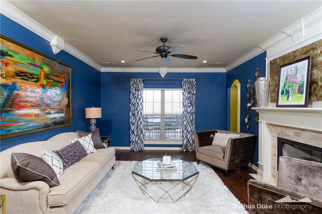 2400 CraneCT, Fayetteville, AR 72704