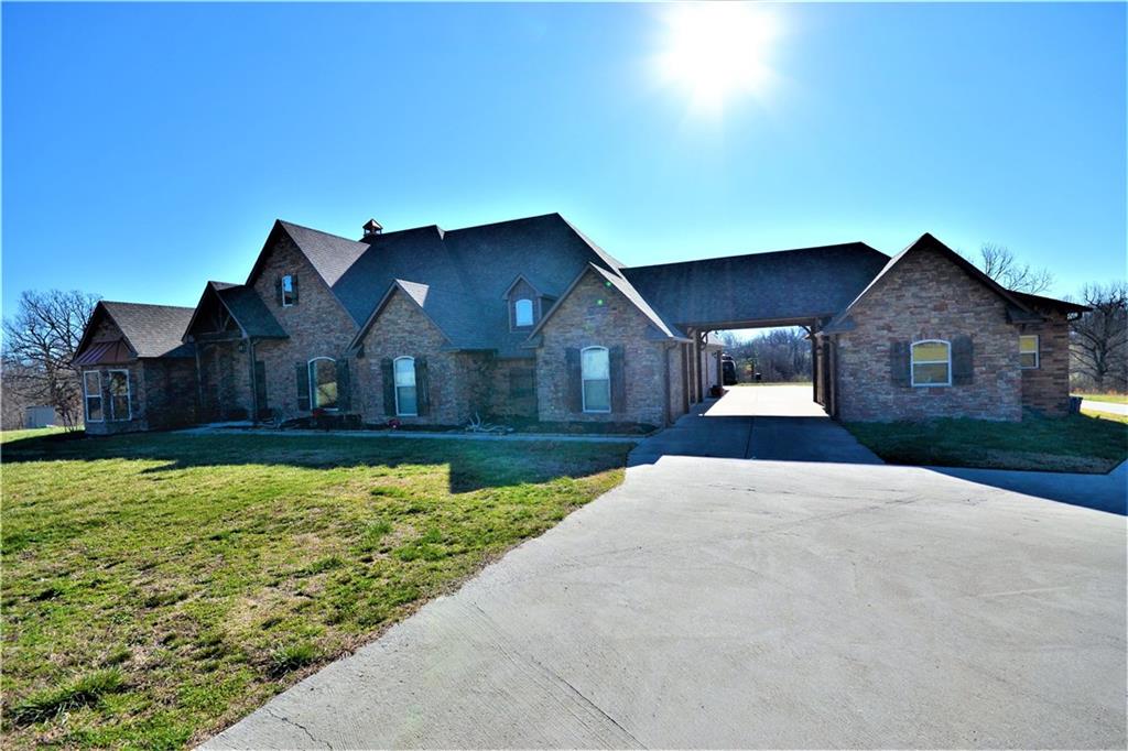 13845 CoveyCIR, Fayetteville, AR 72704