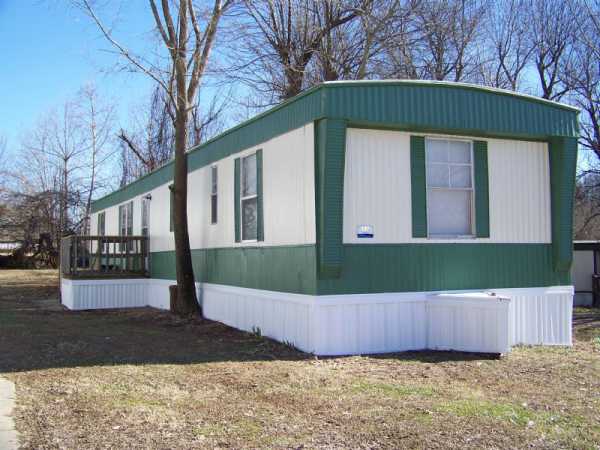 Oak Glen 5909 S Wilkerson Road #127Fayetteville, AR 72704