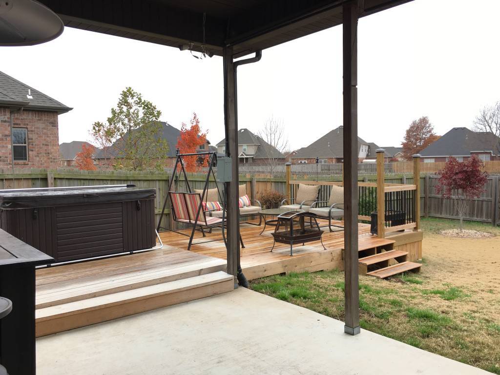 610 LyndalLn, Bentonville, AR 72712