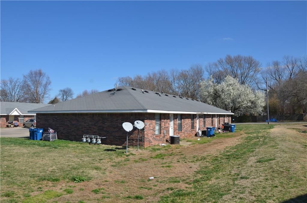 504SE BST, Bentonville, AR 72712