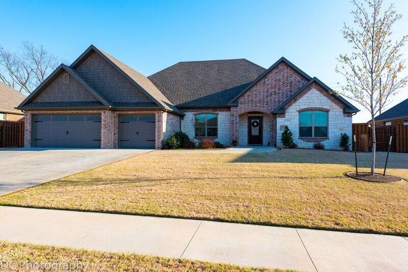 3403NW EdgewoodAVE, Bentonville, AR 72712