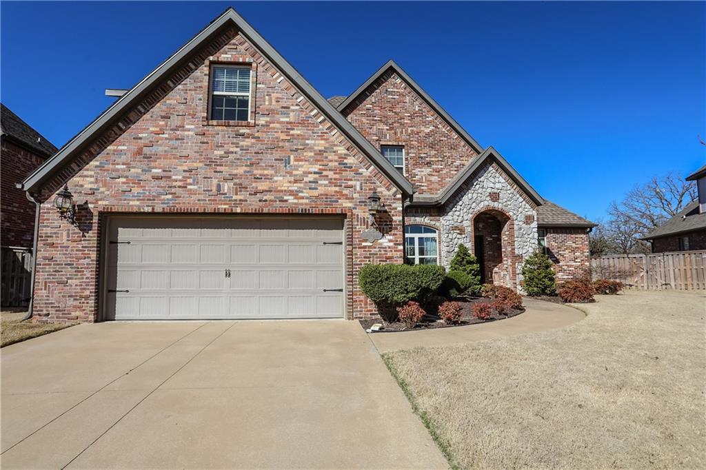 1113 St IvesRD, Bentonville, AR 72712