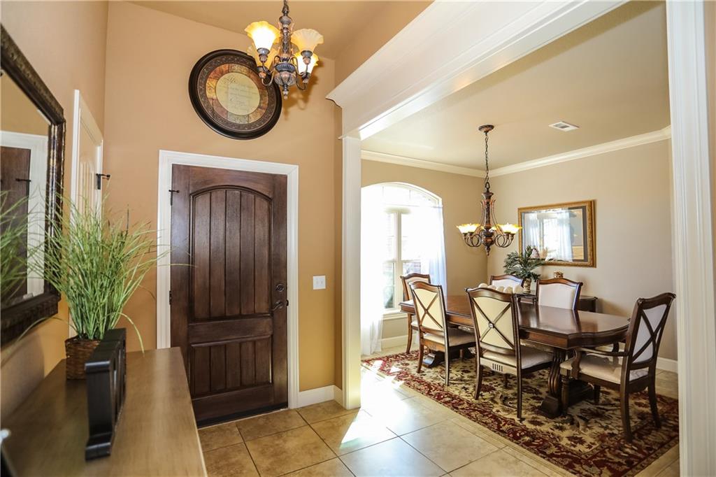 1113 St IvesRD, Bentonville, AR 72712