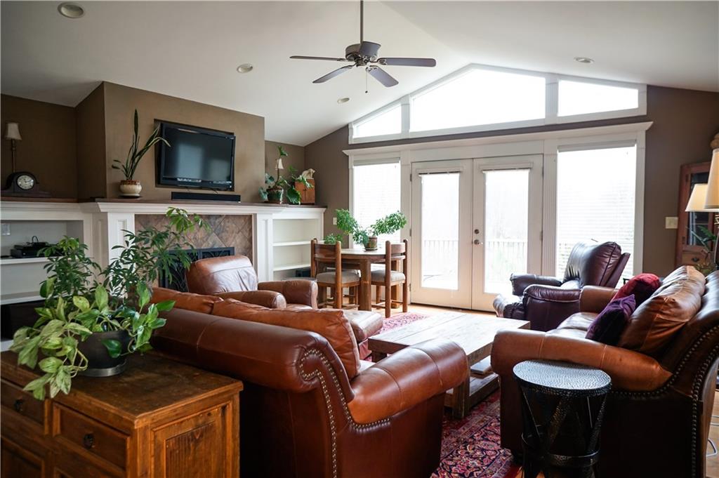 8149 Spanker RidgeDR, Bentonville, AR 72712