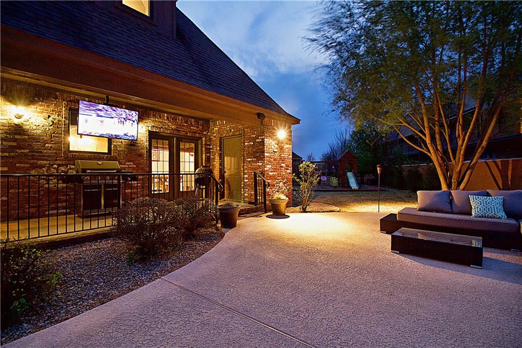 301SW BordeauxCT, Bentonville, AR 72712