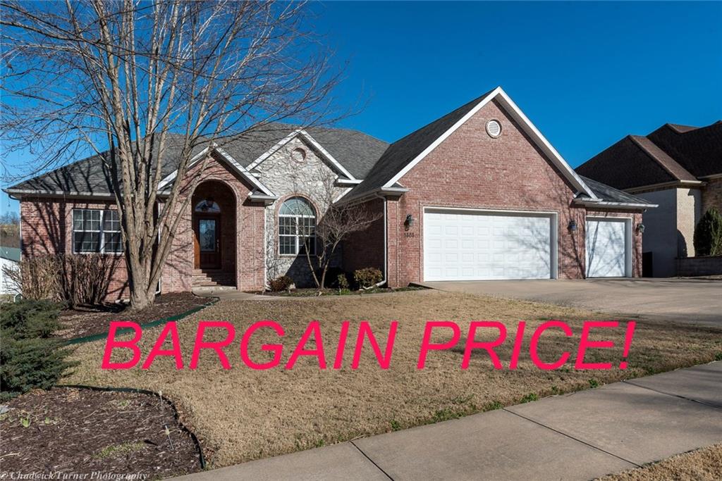 3808 RiverbendRD, Bentonville, AR 72712